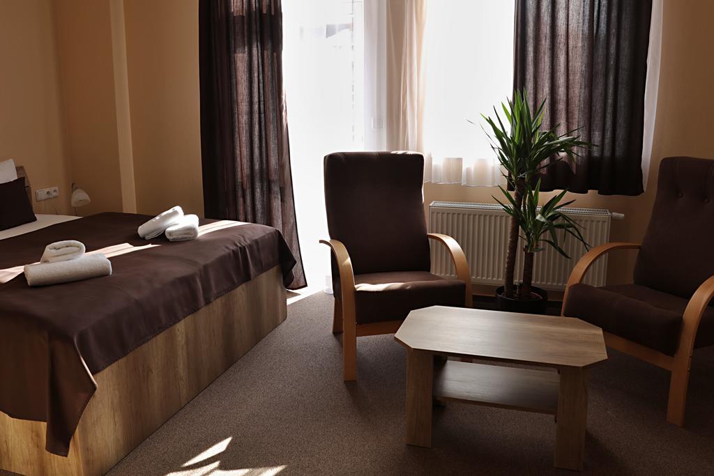 Pension Viola Домажлице Экстерьер фото